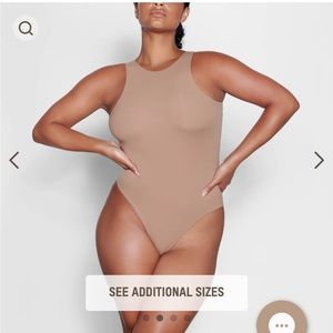 SKIMS Fits Everybody High Neck Bodysuit size L Sienna